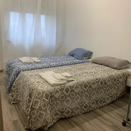 Apartment Casetta Con Giardino In Borgo Storico Udine